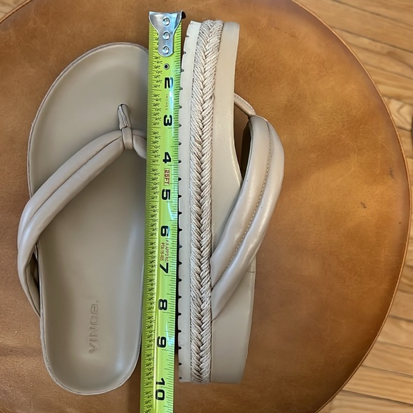 VINCE thong platform slides - Picture 5 of 6